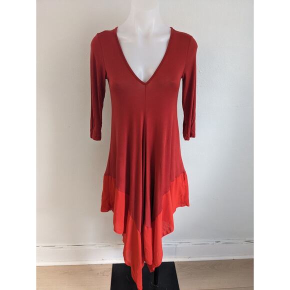 Ming Ming Size Medium Handkerchief Hem Shift Dress Red Orange Colorblock V Neck - Picture 2 of 13